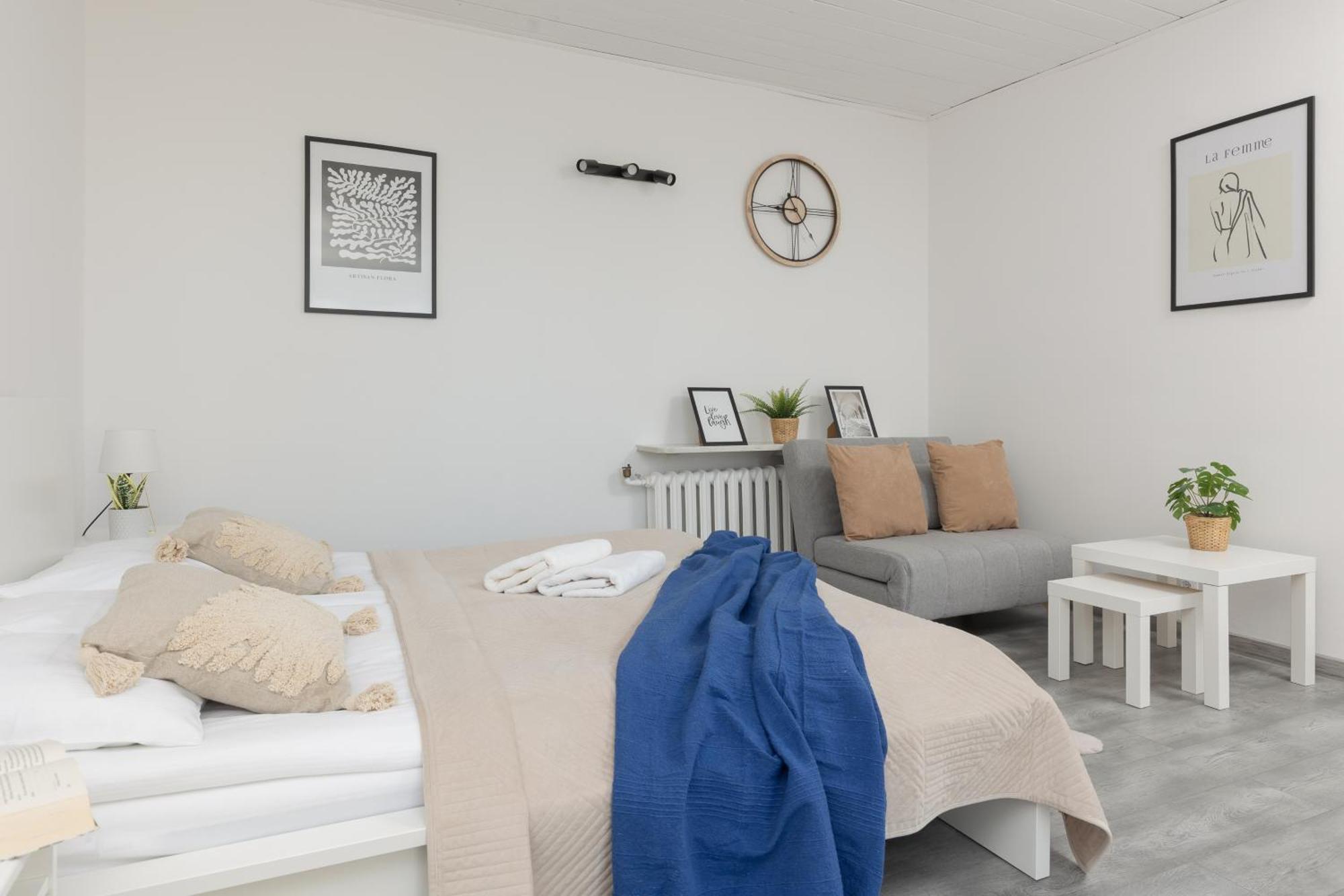 Metro Plac Wilsona Apartments Mickiewicza By Noclegi Renters Warsaw Exterior photo