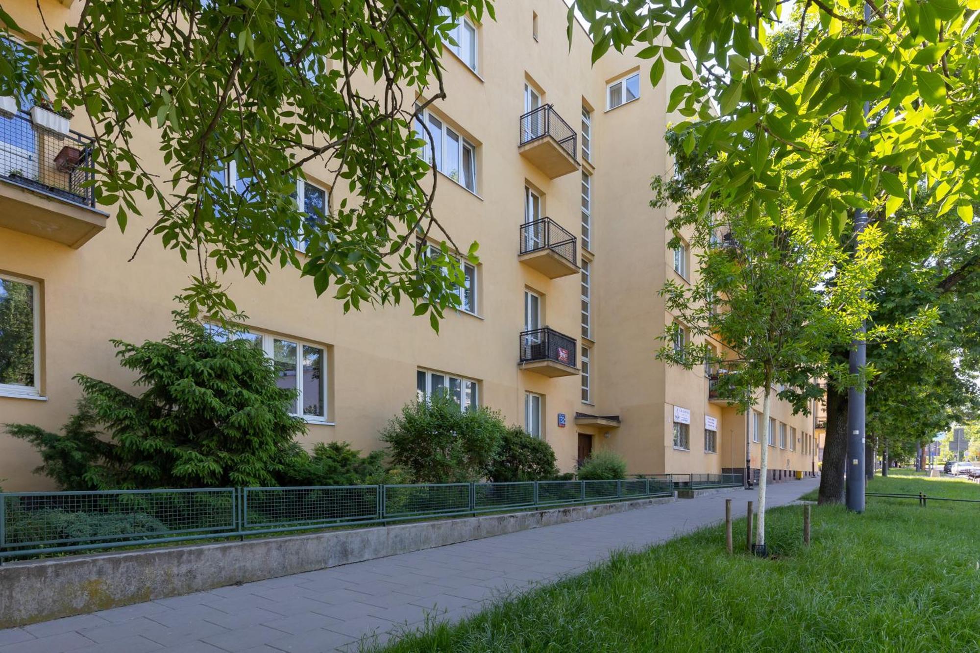 Metro Plac Wilsona Apartments Mickiewicza By Noclegi Renters Warsaw Exterior photo